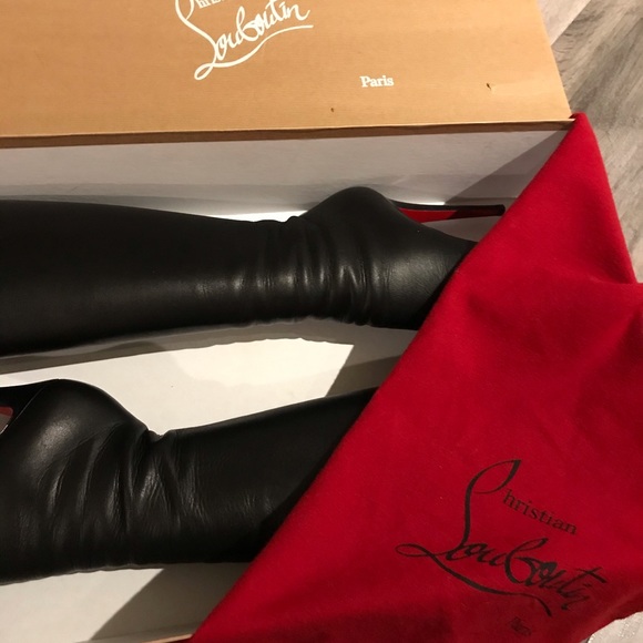 COPY - COPY - Christian louboutin boots. - Picture 2 of 6